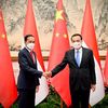 Lakukan Pertemuan Bilateral dengan PM Li Keqiang, Presiden Jokowi : RRT adalah Mitra Strategis Indonesia