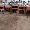 Derita Lembaga Pendidikan di Matim NTT, Guru-guru Komite Kumpul Uang Beli Kursi untuk Murid