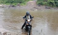 Berjibaku Menerjang Deras Arus Sungai, Pengalaman Sehari Hari Masyarakat Golo Nobo Labuan Bajo NTT