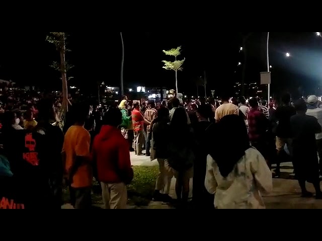 VIDEO Warga Membludak di WFC Labuan Bajo, ini Pesan Jokowi